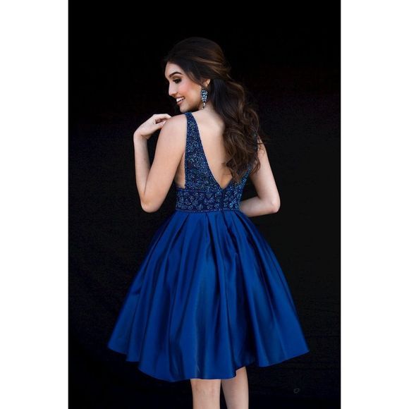 Blue Vienna Size 4 A-line dress - Picture 2 of 2